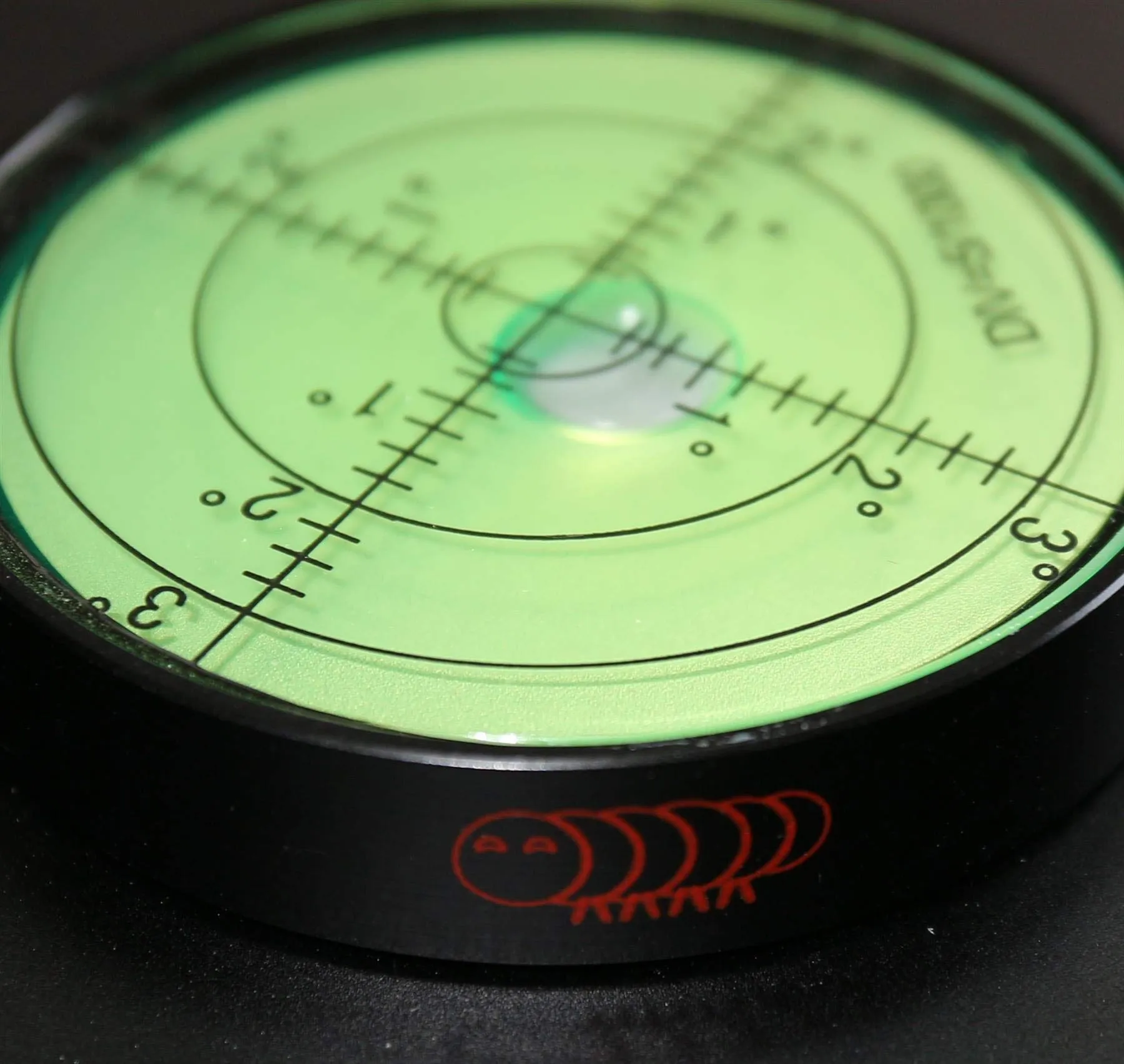 Magnetic Metal Large Spirit Bubble Level 60mm Diameter, 2 23/64, Degrees, Circular, Surface Level - Metal Housing, Bulls Eye Bullseye Vial Round, Green/Black
