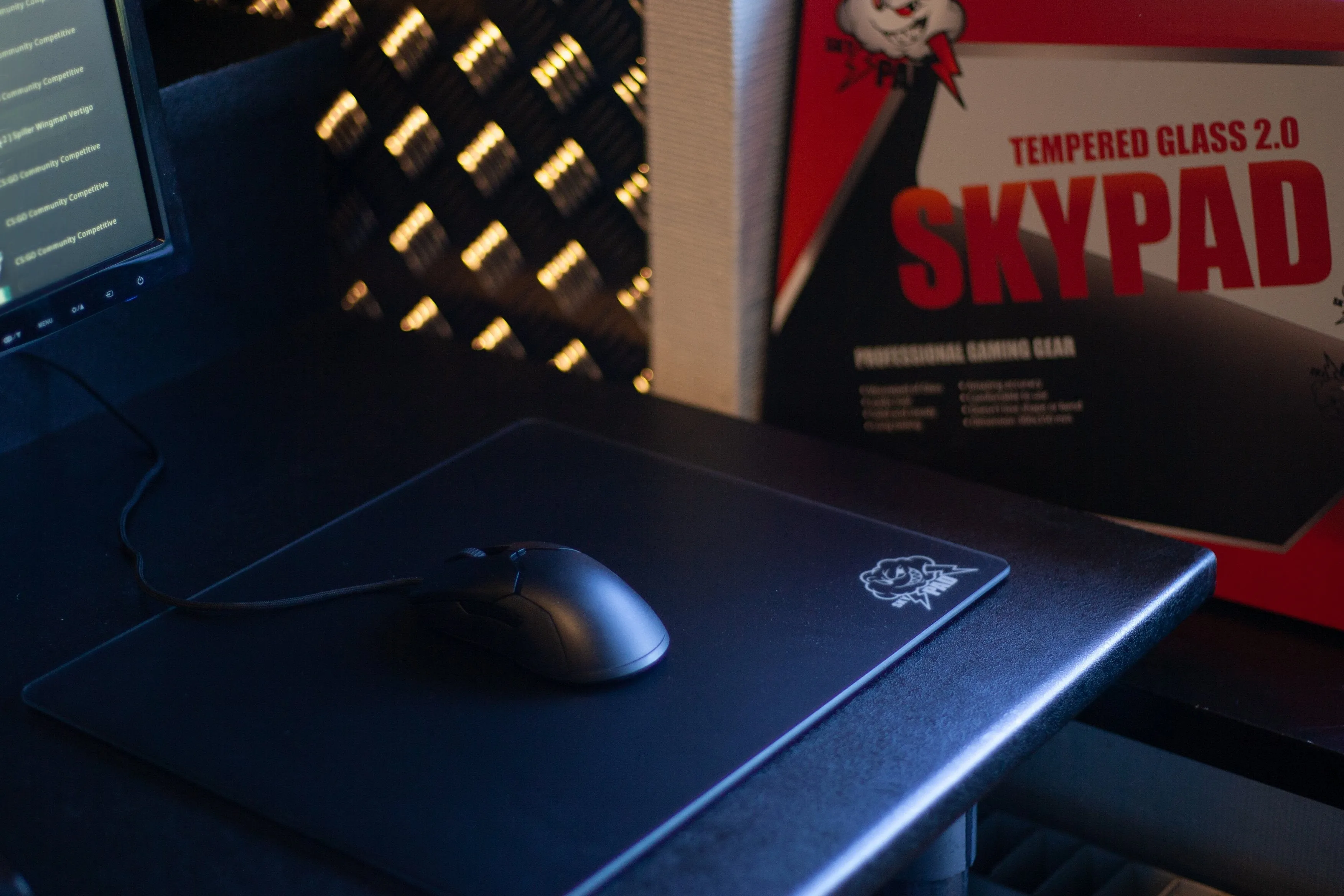 SkyPad Black Glass 2.0 Mousepad
